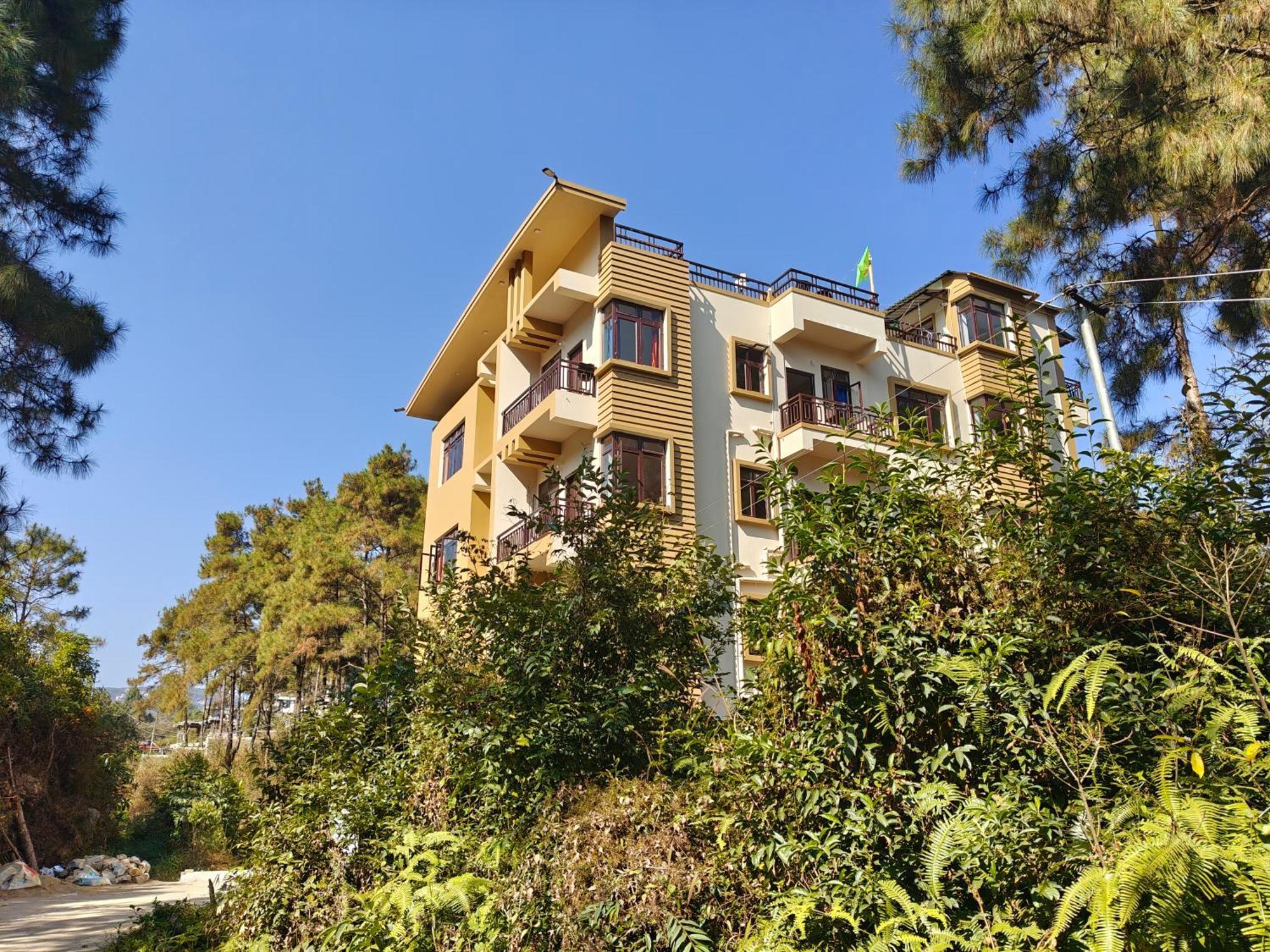 Xtsy Travellers Hostel Shillong Zewnętrze zdjęcie